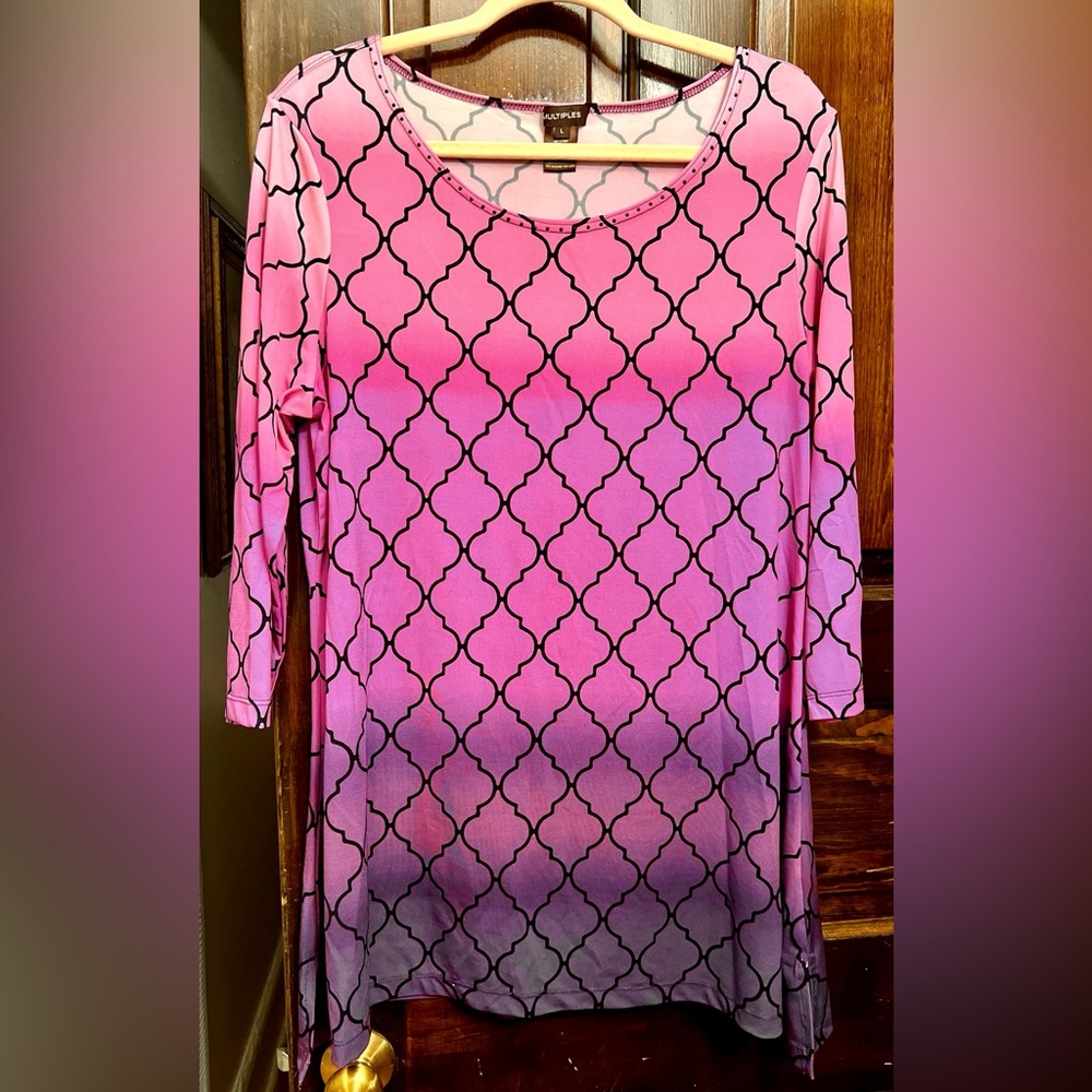 Multiples Women’s Top Sz L Purple, Pink, & Black Print